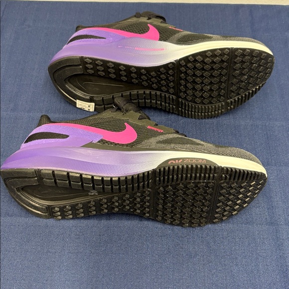 Nike air zoom structure 25 men’s Running Athletic Shoes 9 field mesh laceup new - Picture 4 of 8